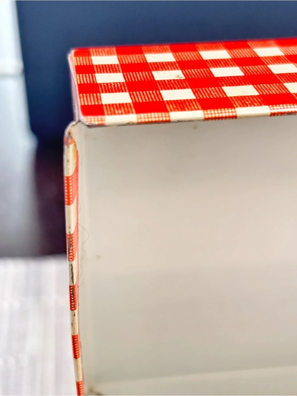 Snoopy's Pizza Palace 1965 Tin Metal Recipe Box Hallmark Peanuts Charlie Brown